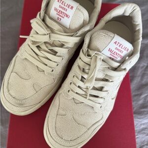 Valentino Sneakers